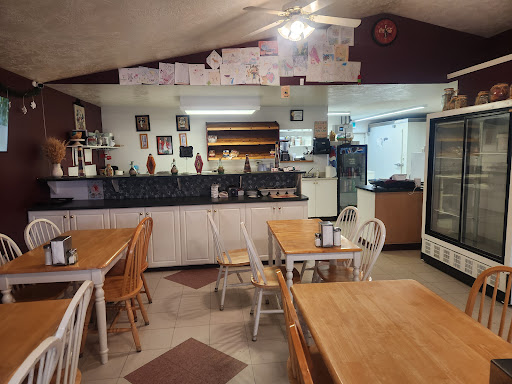 Photo of SunRise Diner - 908 2 Ave, Beaverlodge, AB T0H 0C0
